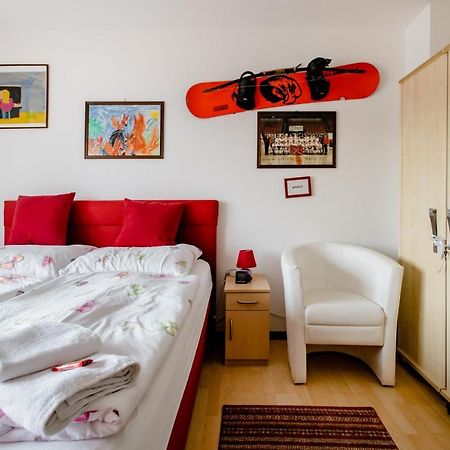 Ruhige Zimmer Im Gruenen Berlino Esterno foto